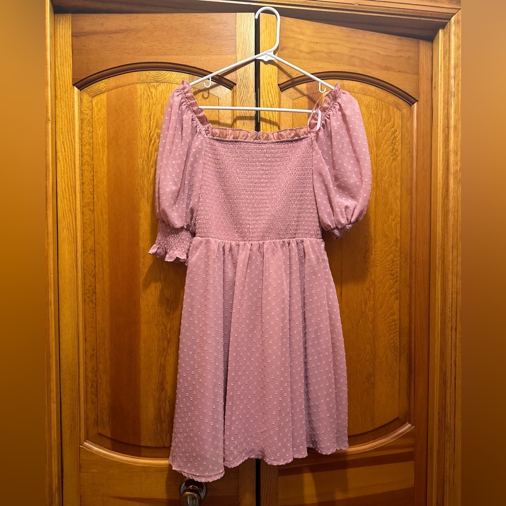 Never worn. Beautiful dress.
